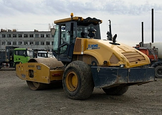 XCMG XS183