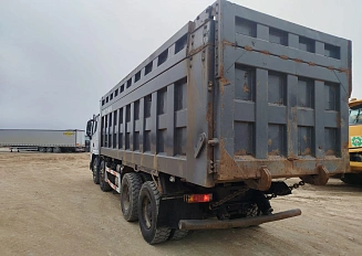 Shacman (Shaanxi) 8×4 SX33186W366C