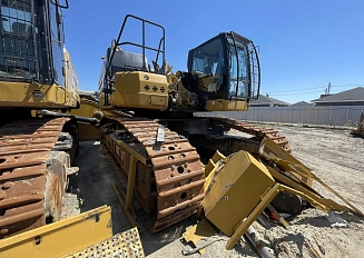 Caterpillar 395