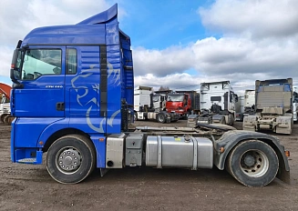 Sitrak C7H 4×2 ZZ4186V361HE