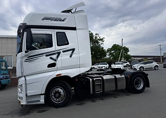 FAW J7